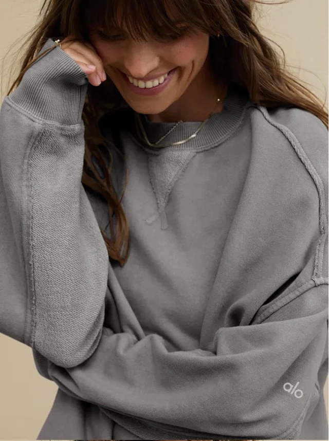 Alo Yoga Hoodies & Sweatshirts Oversized drop-shoulder crewneck sweatshirt product detail image 25