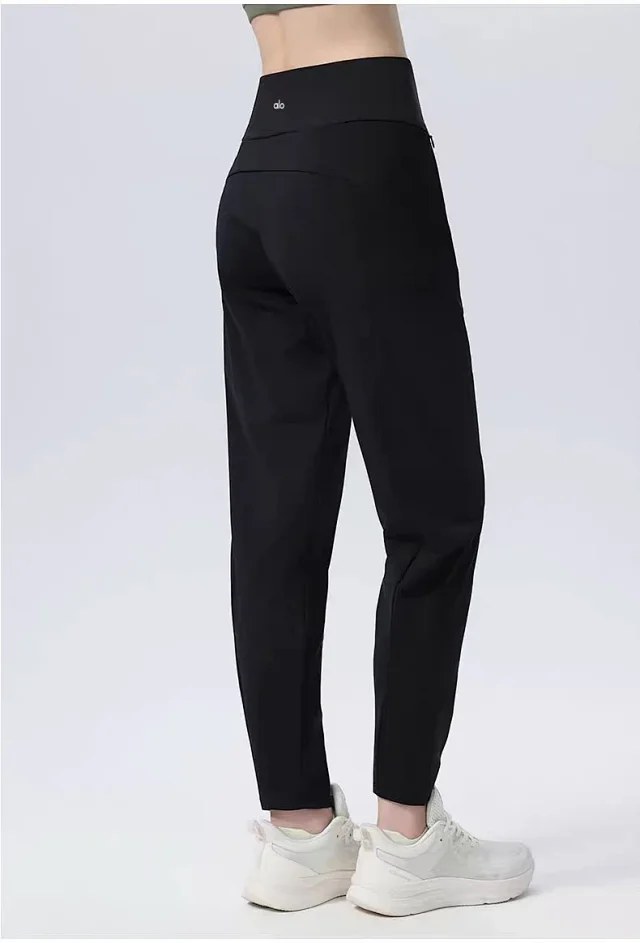 Alo Yoga Trousers High-Waisted Tapered Performance product detail image 26