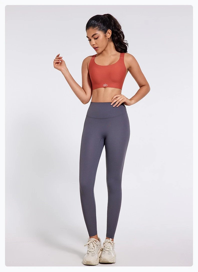 Alo Yoga Essential Sports Bra Black Activewear - 16
