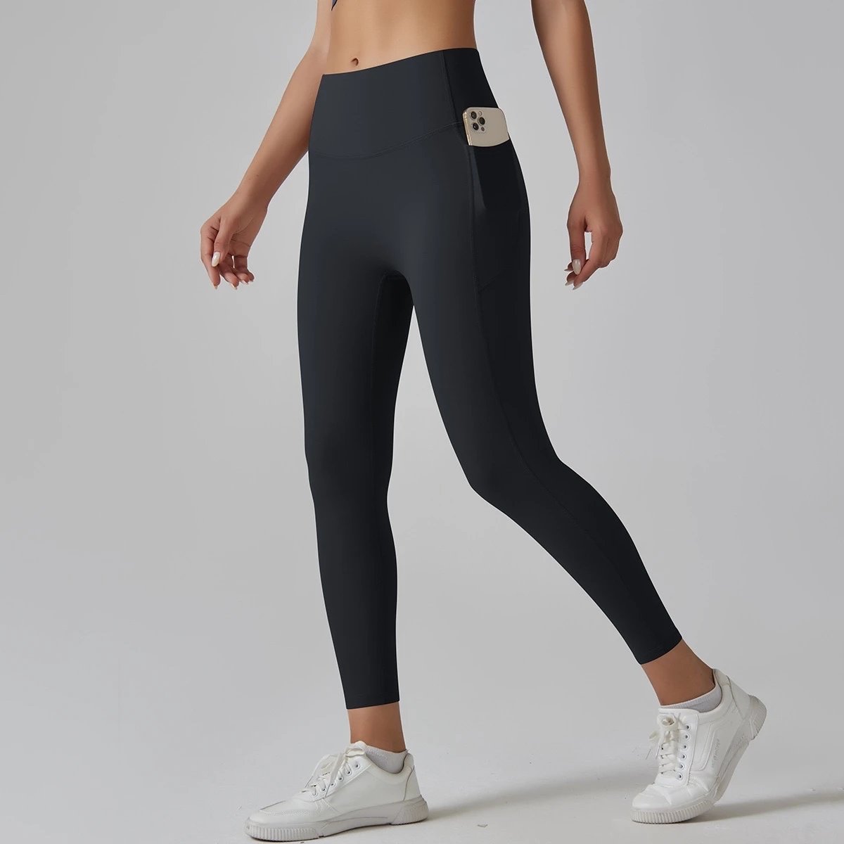 Alo Yoga Trousers High-Waisted Side-Pocket Leggings — {Pocket Pants} Black
