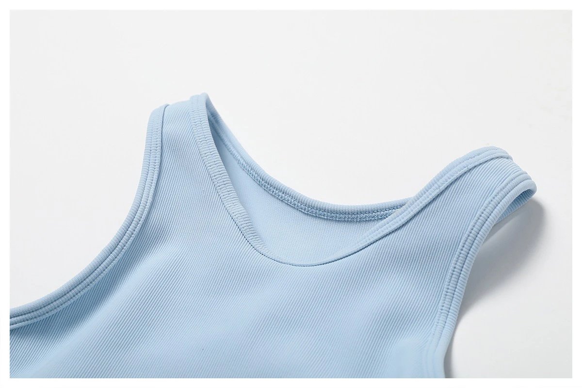 Alo High-Neck Ribbed Crop Top Black Activewear - 26