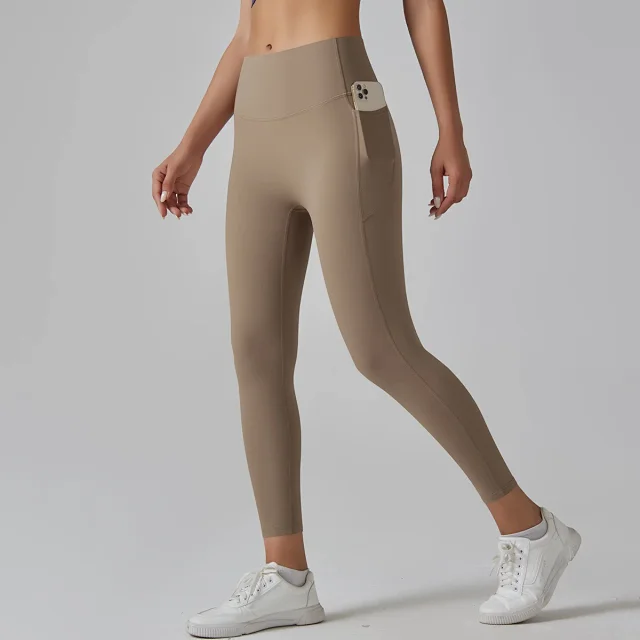 Alo Yoga Trousers High-Waisted Side-Pocket Leggings product detail image 11
