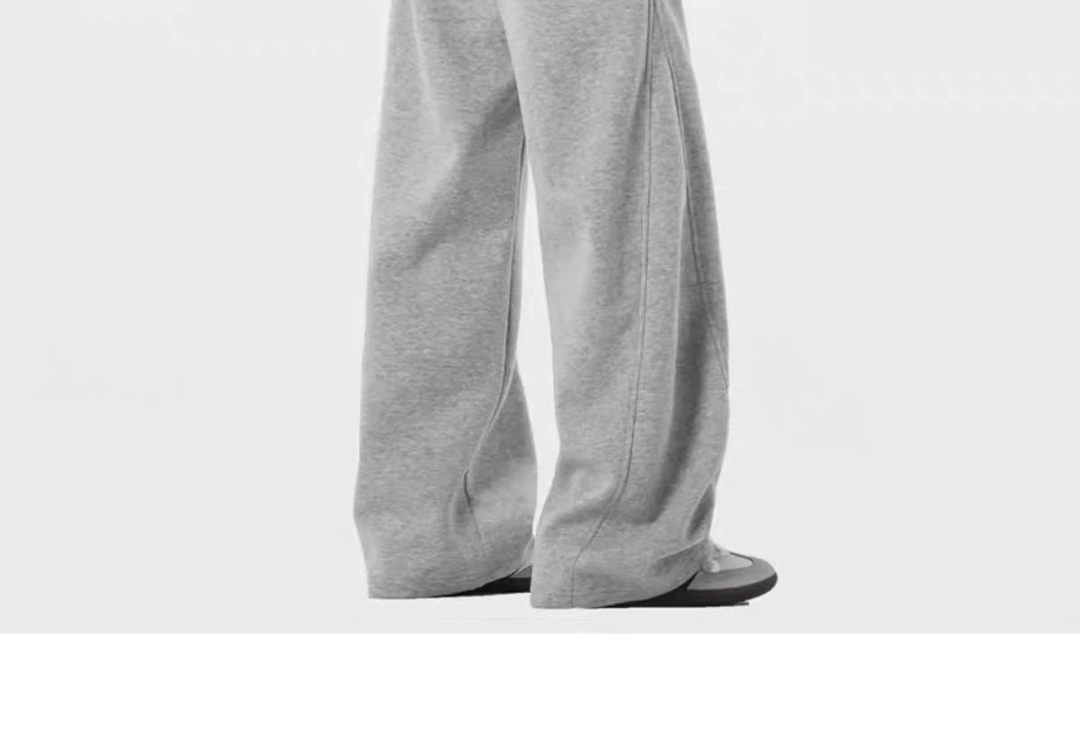 Alo Yoga Trousers Fleece-Lined Wide-Leg Sweatpants image 13