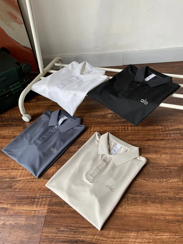 Alo T-Shirts Short-sleeve polo shirt product detail image 15