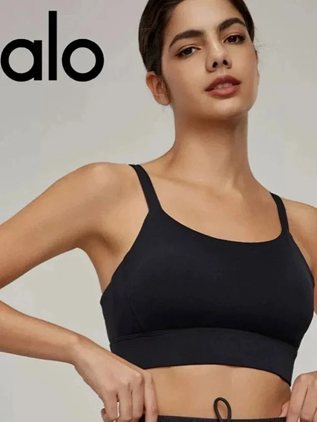 Alo Underwear Strappy Cross-Back Sports Bra product detail image 9