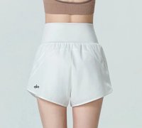 Alo Short — seller photo 3