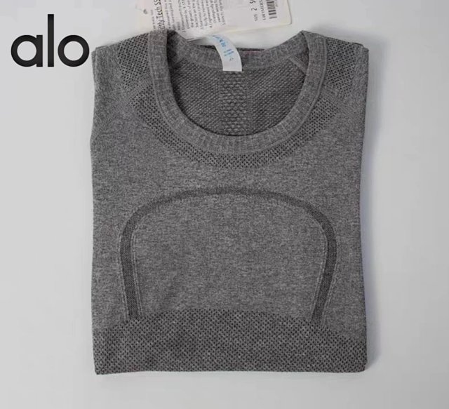 Alo Long Tee: seller detail photo 2