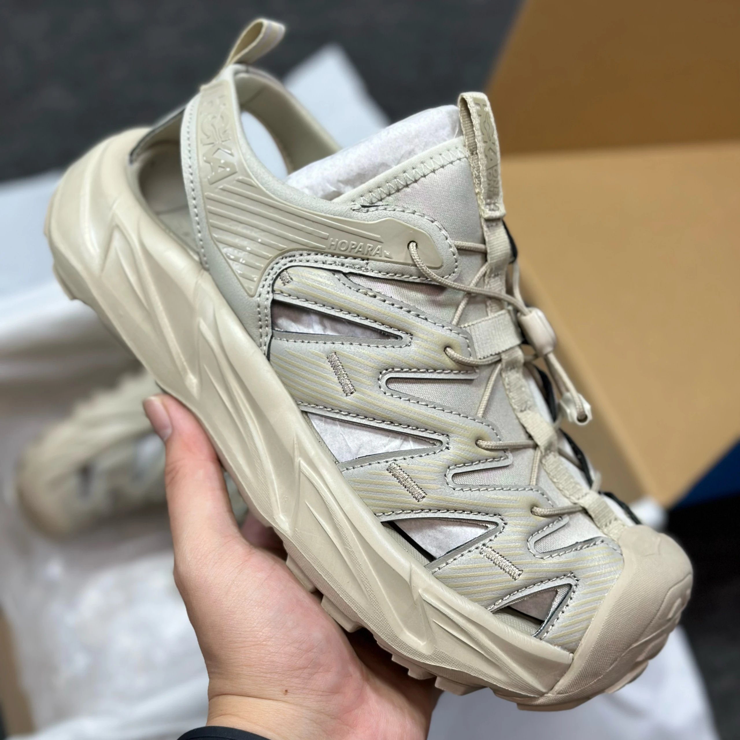Hoka Hopara Beige Sandals
