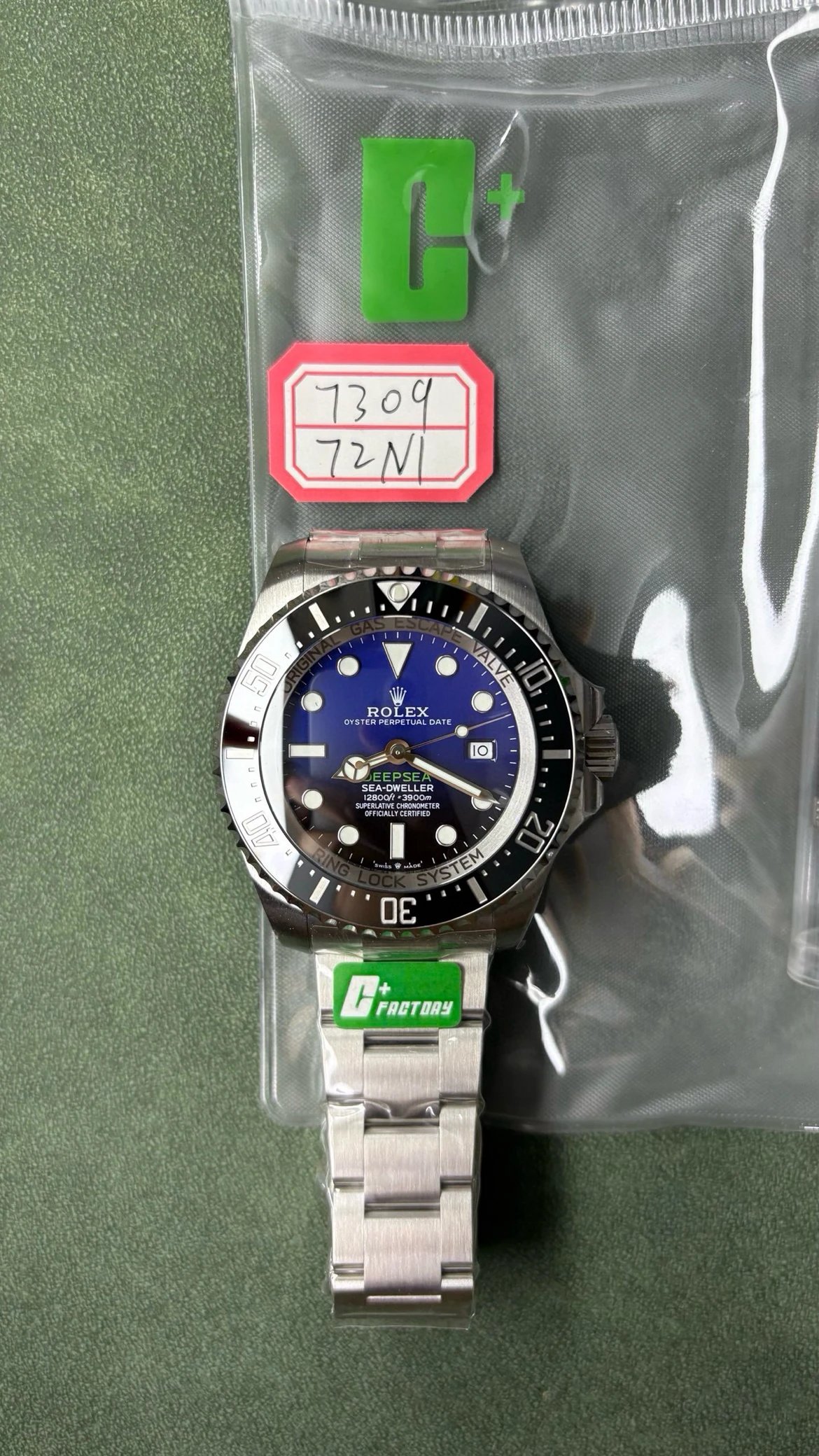 Rolex Deepsea Sea-Dweller Watches — SB000553 listing image