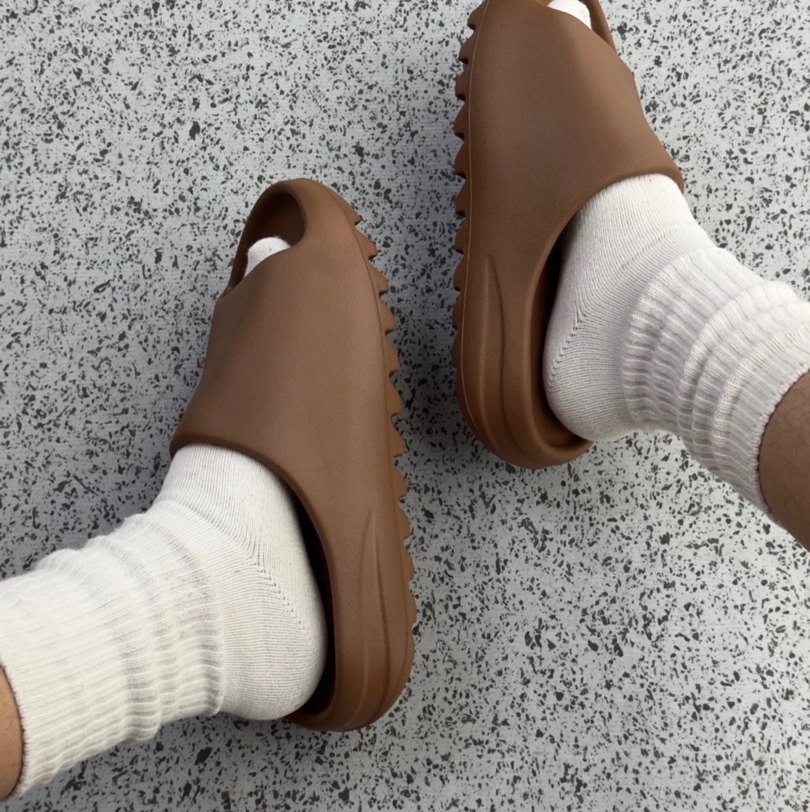 Linen Brown FZ5896