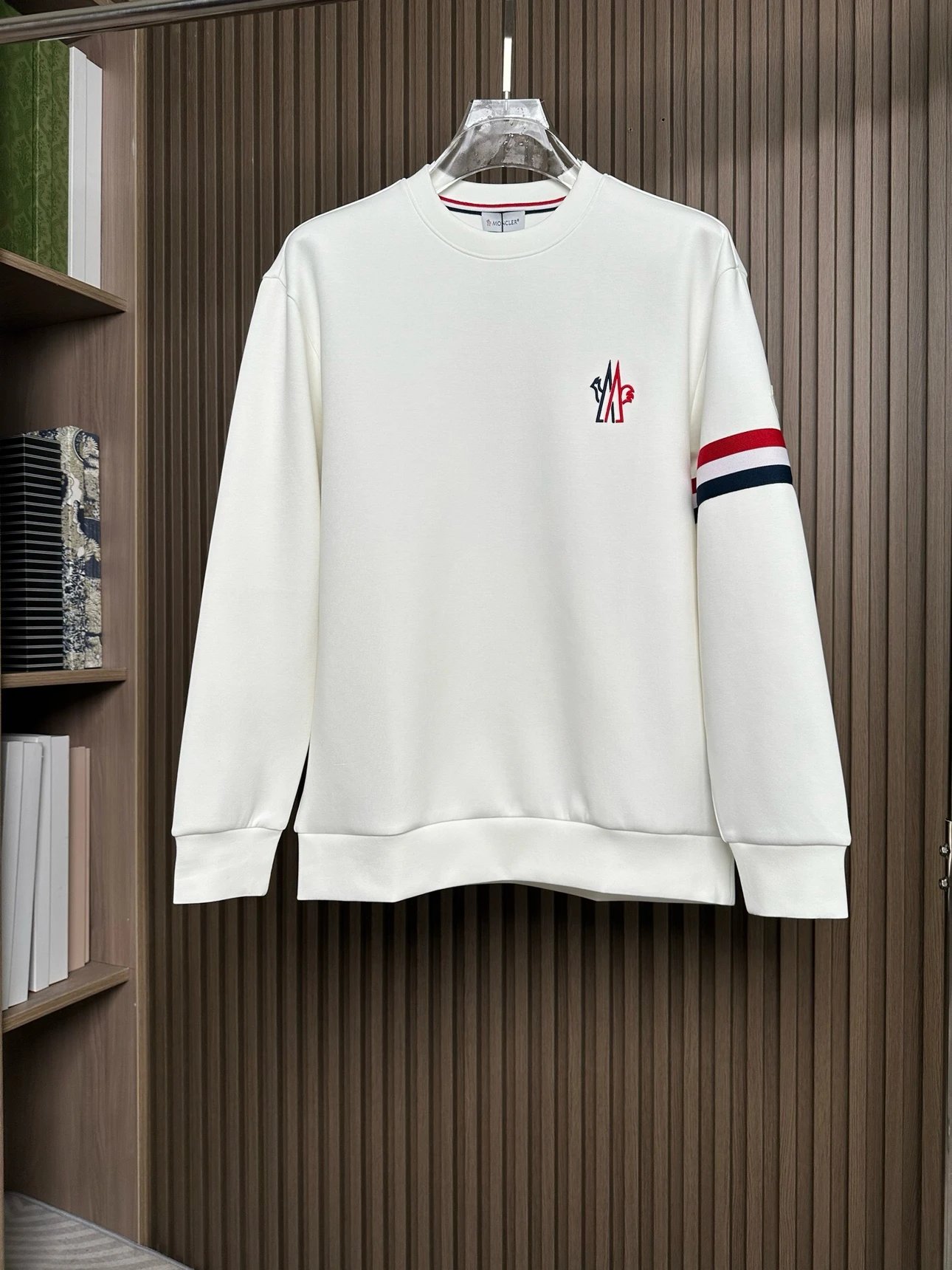 Mon sweatershirt 2