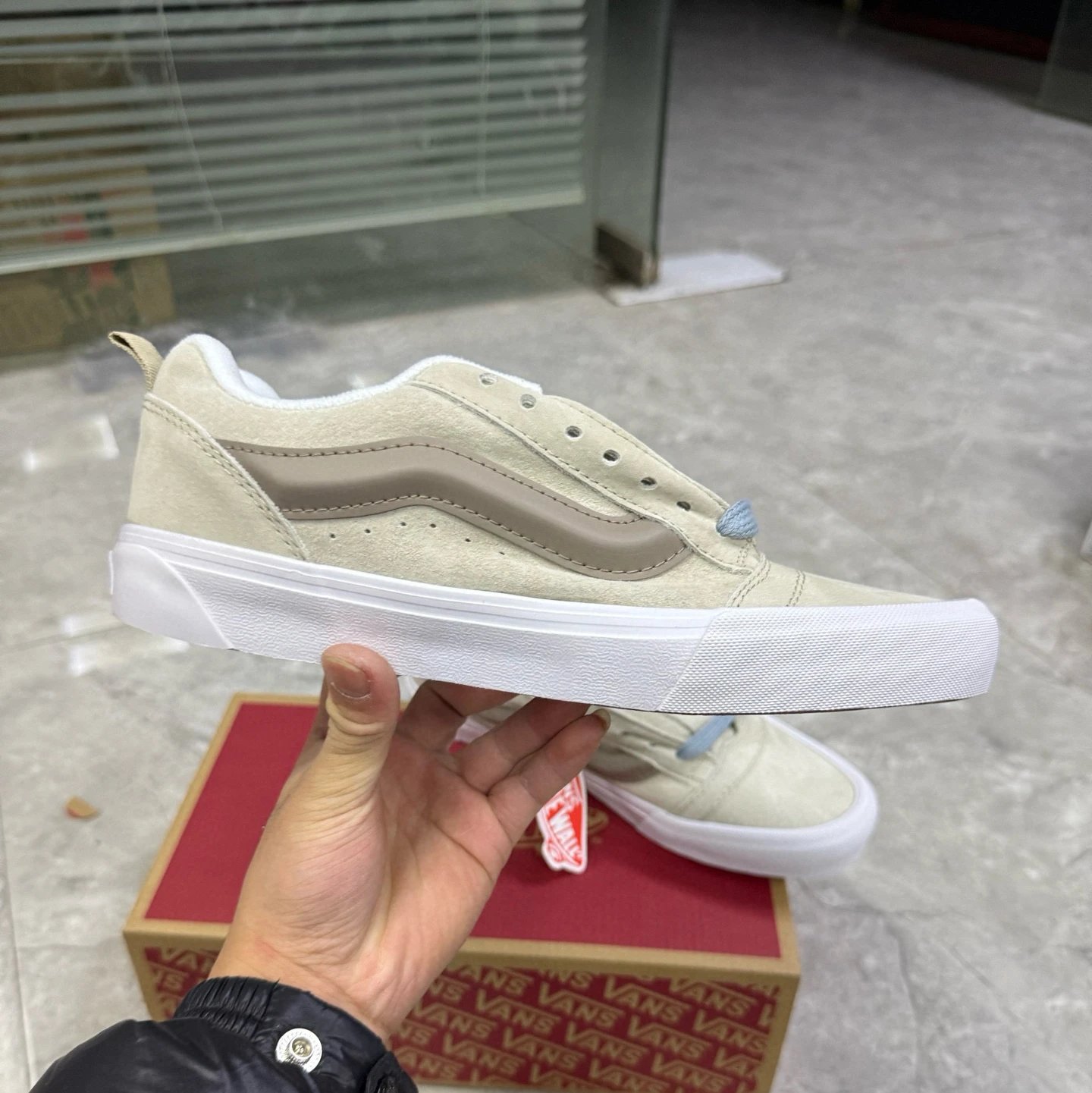 Cream Gray