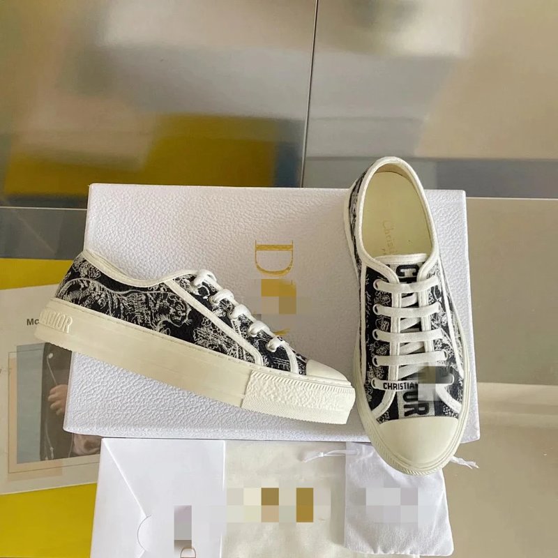 Shoes from Wwtop