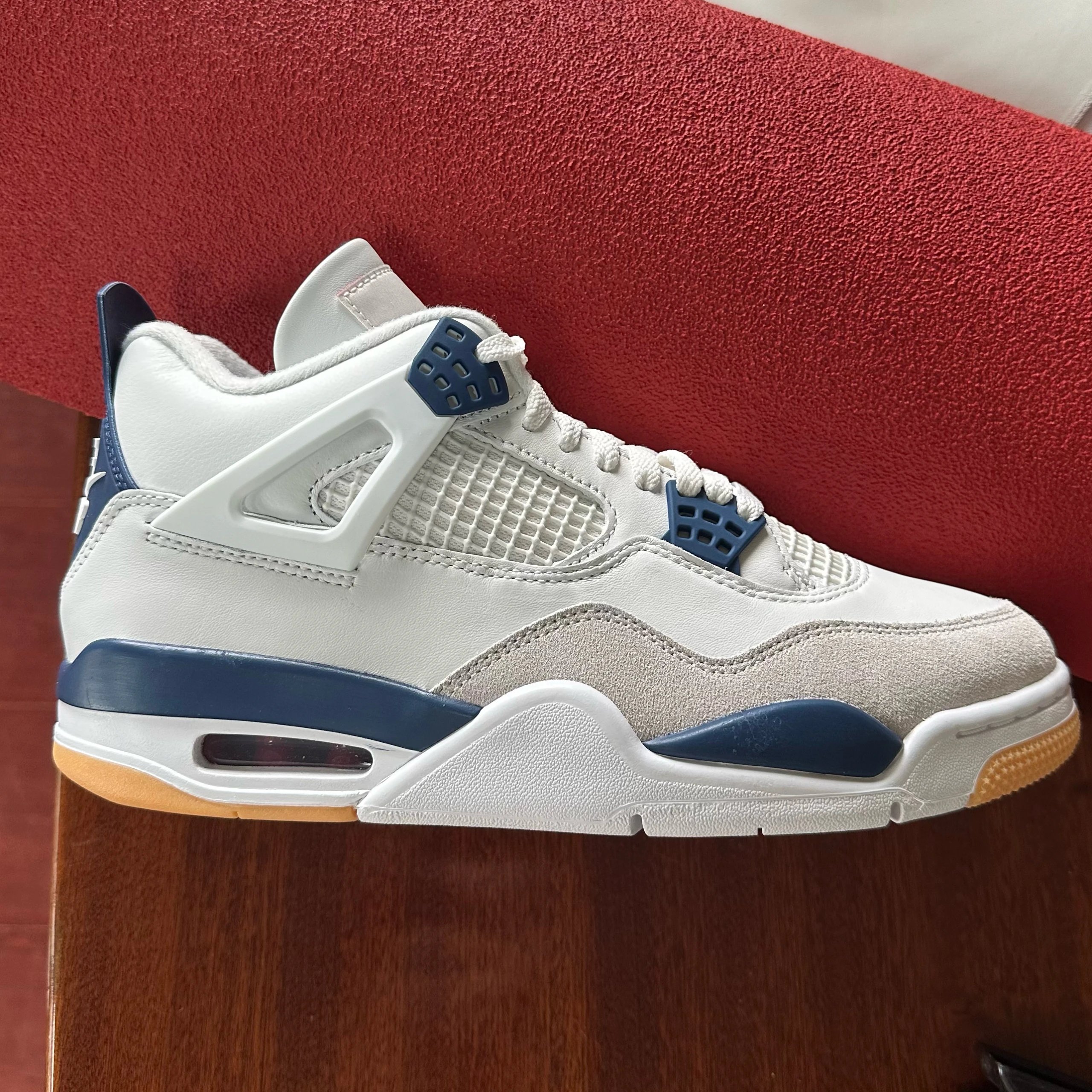 AJ4 SB Blue