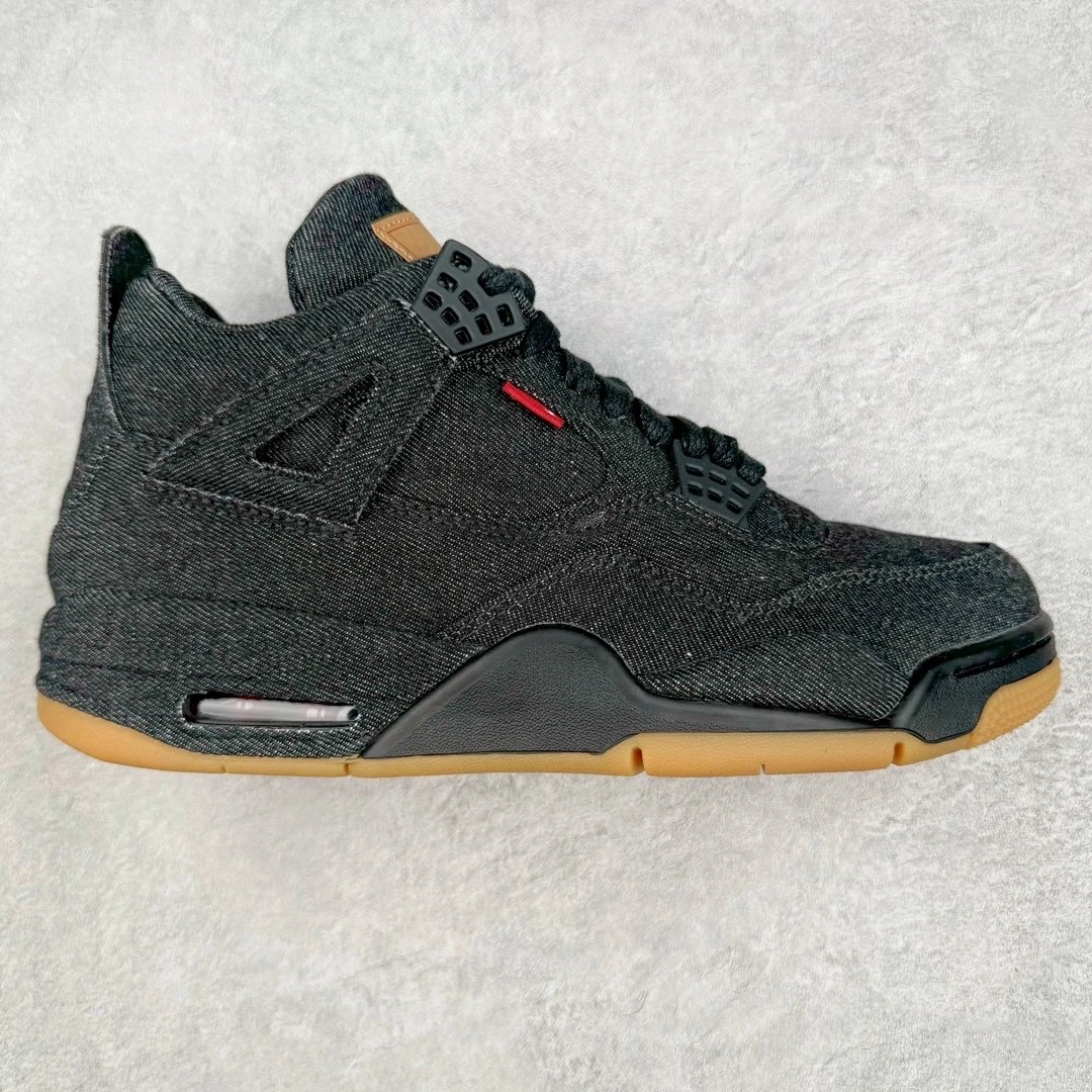 Levi's Black