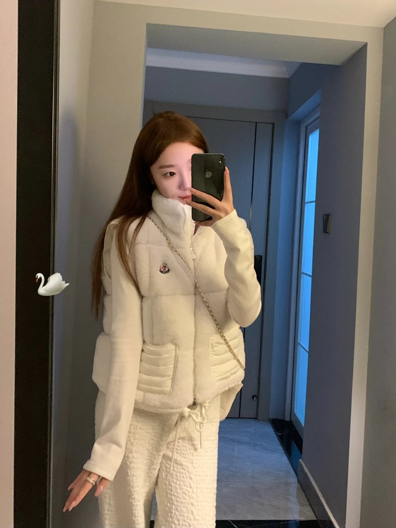 Down jacket from Happy Sheep