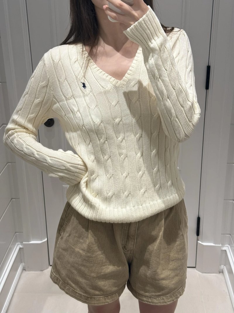 Sweater from Charmander
