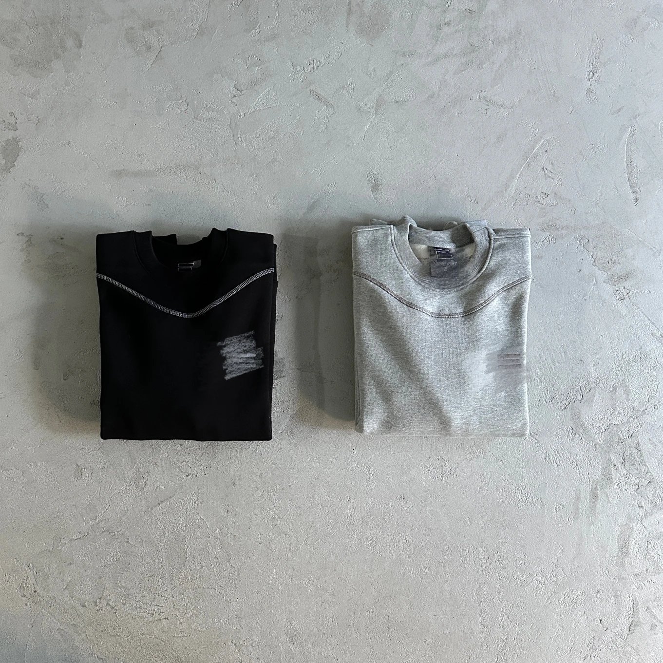 【 DX303 】 Karen Embroidered Round Neck Hoodie