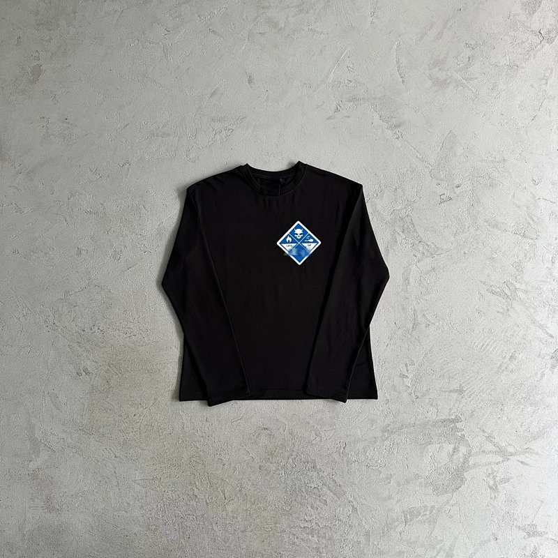 59¥SY HAZARD LS TEE-black