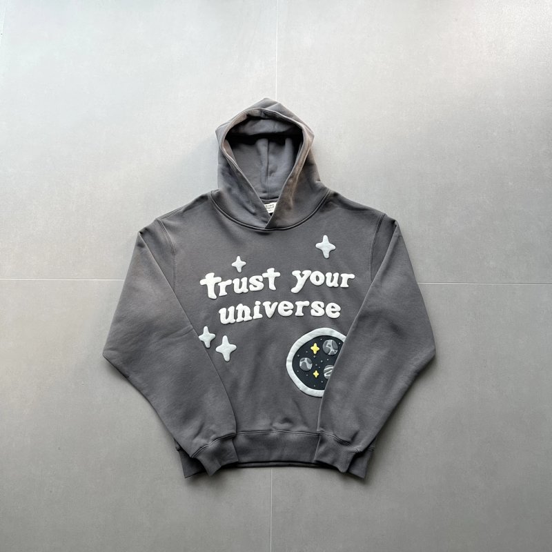 60¥ Planet Universe Black Hole Sweatshirt