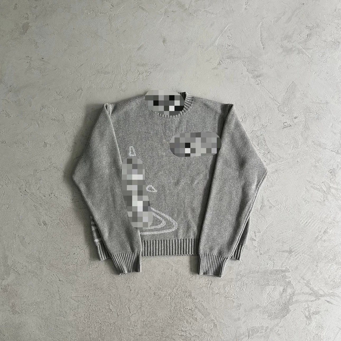 BP118 Small Embroidered Sweater Stone Grey