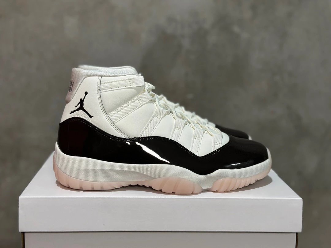 Air Jordan 11 Retro 'Neapolitan' High Top Basketball Sneakers in Black, White, and Pink - AR0715-101