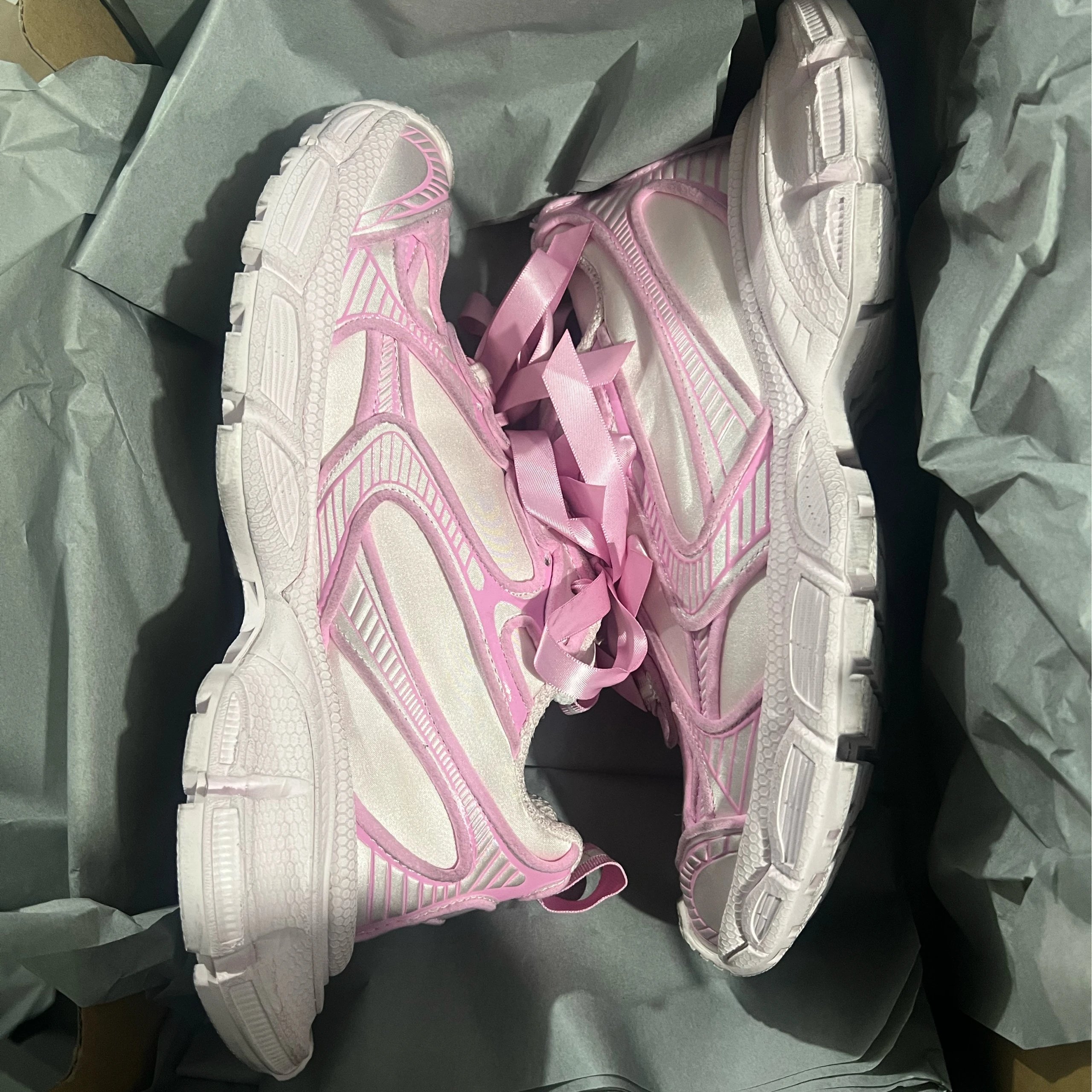 pink