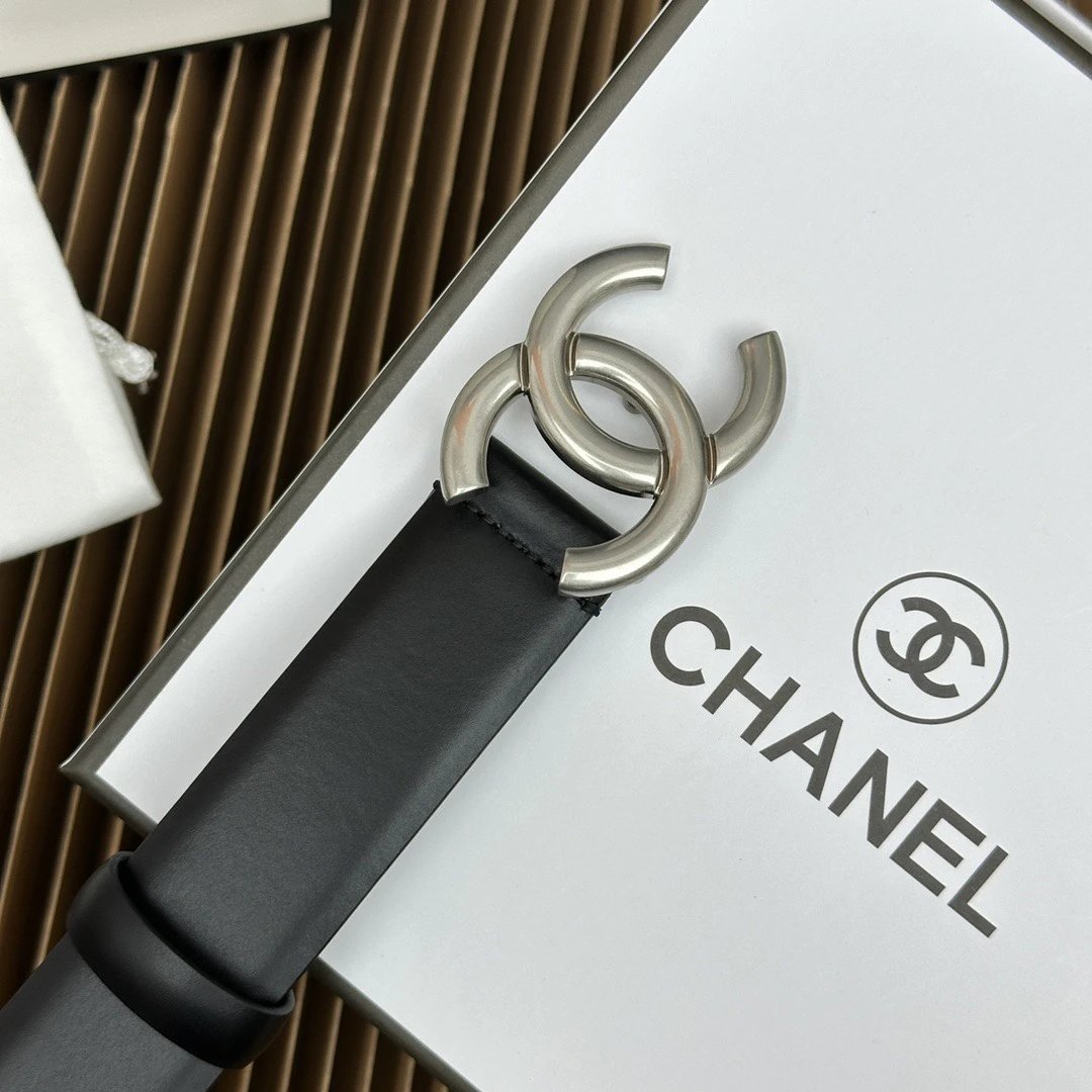 Chanel Cc Logo Belt T-Shirt