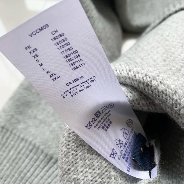 Cotton Louis Vuitton Sweater: seller detail photo 9