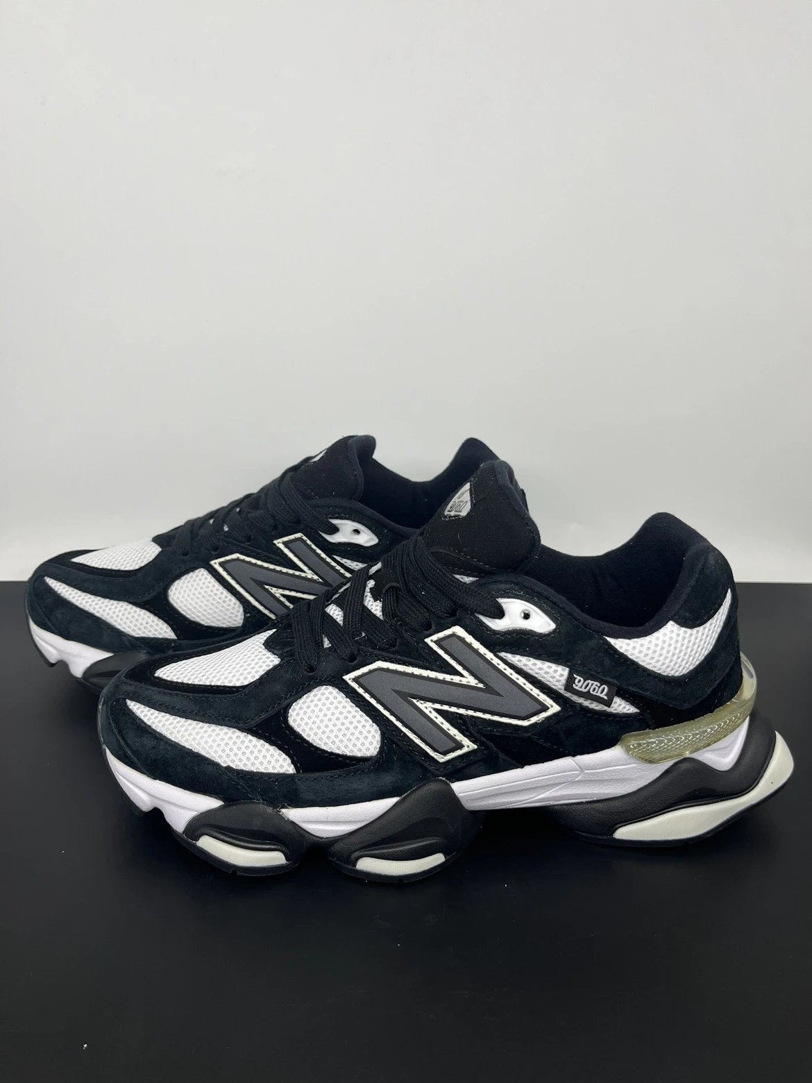 NB9060 Black White Panda