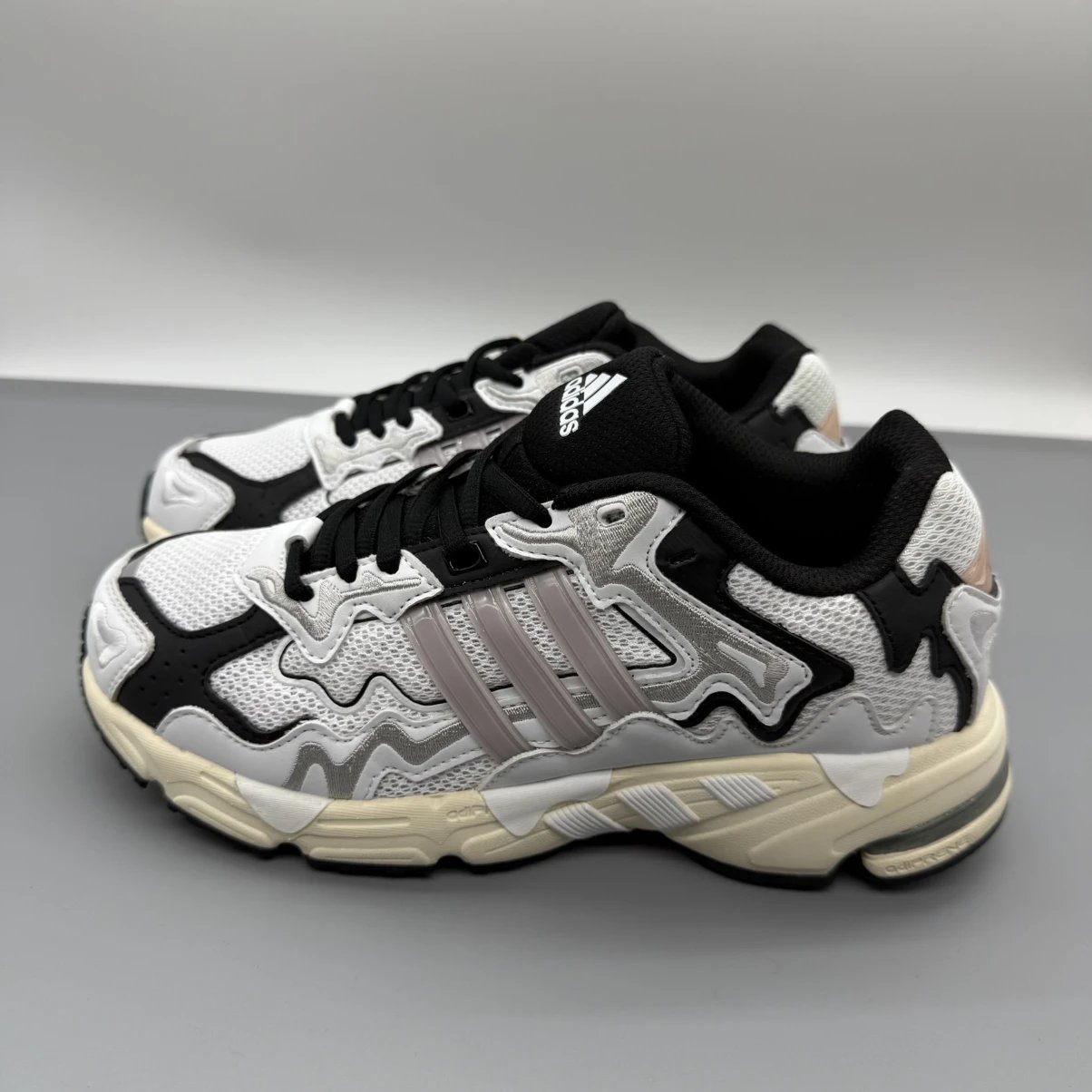 adidas Response Consortium X Low Black White