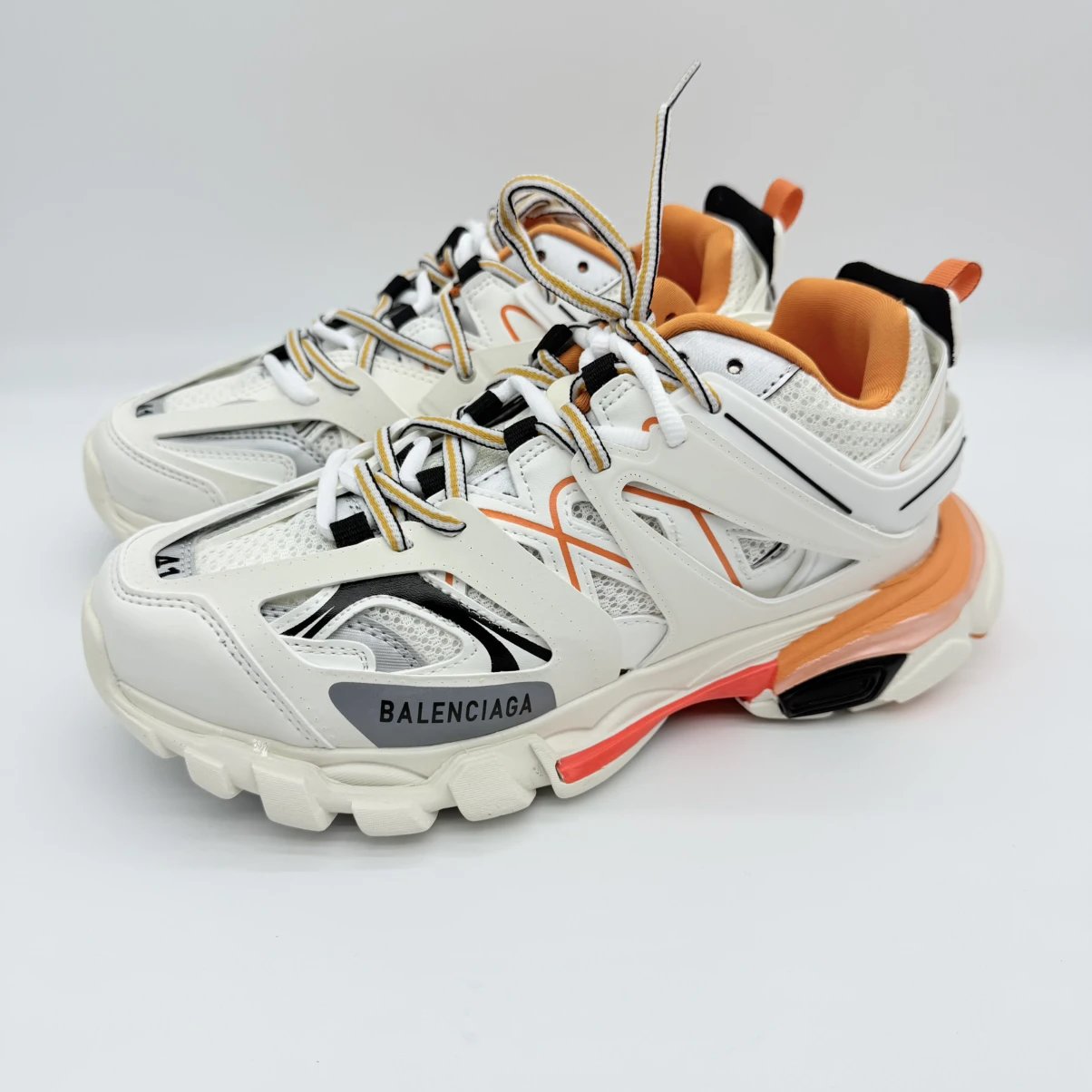Paris 3.0 Dad Shoe Cream Yellow