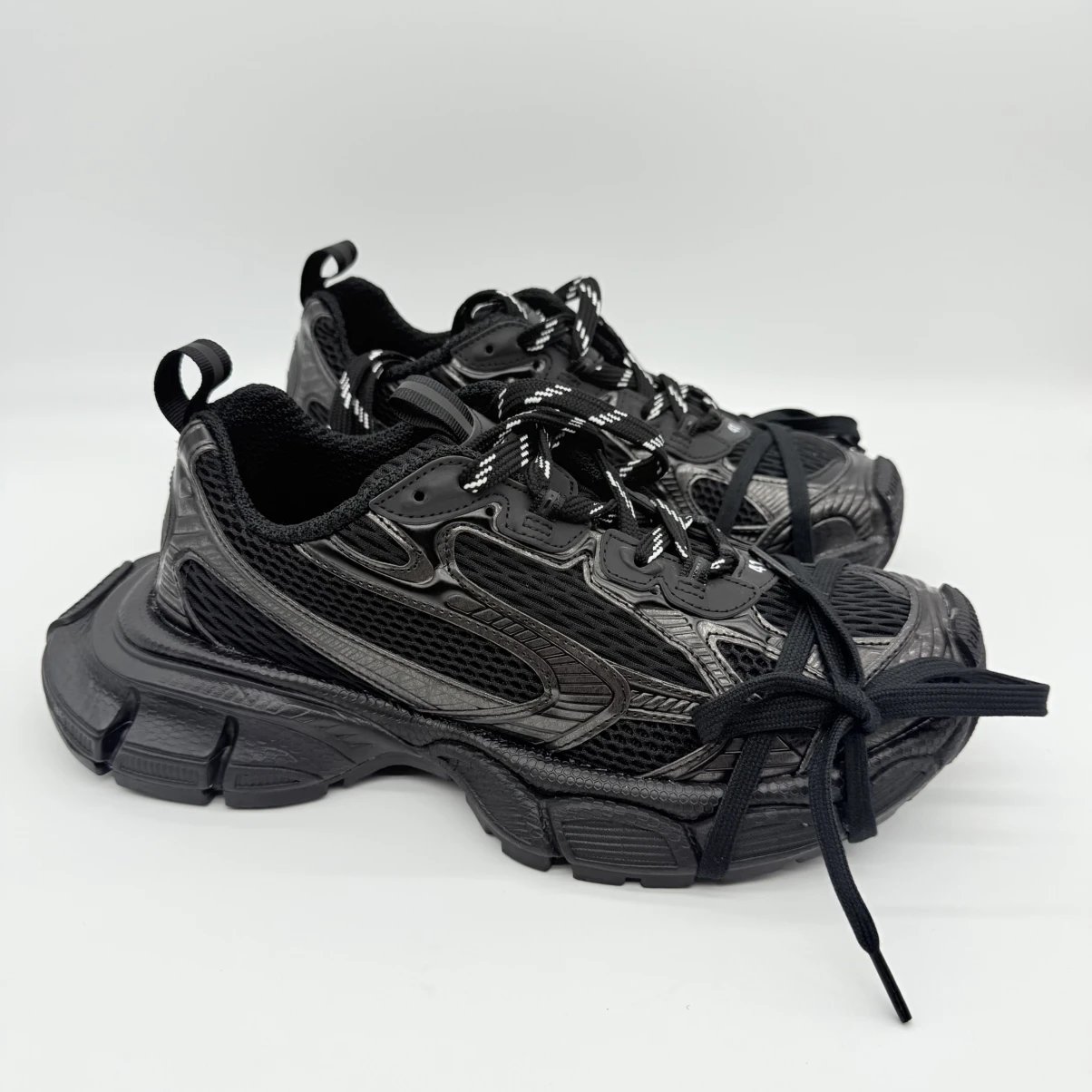 Paris 3XL Distressed Dad Shoes Black