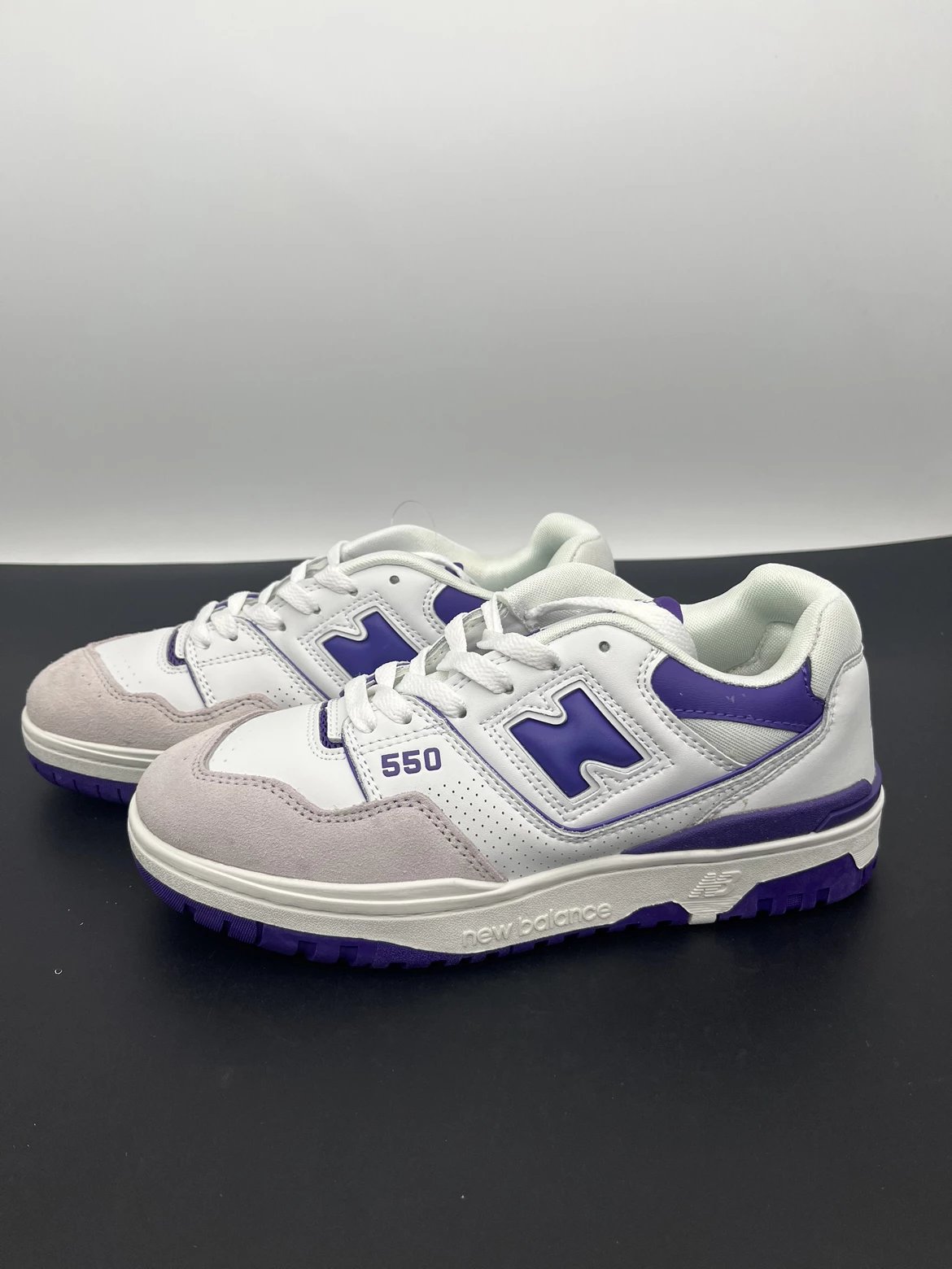 NB550 White Purple