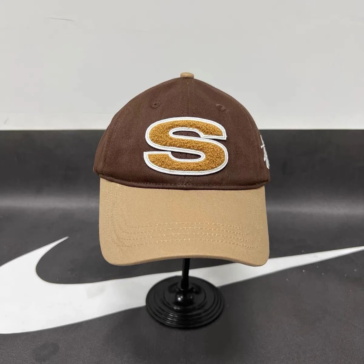 S letter cap WhatsApp +86 13055698157