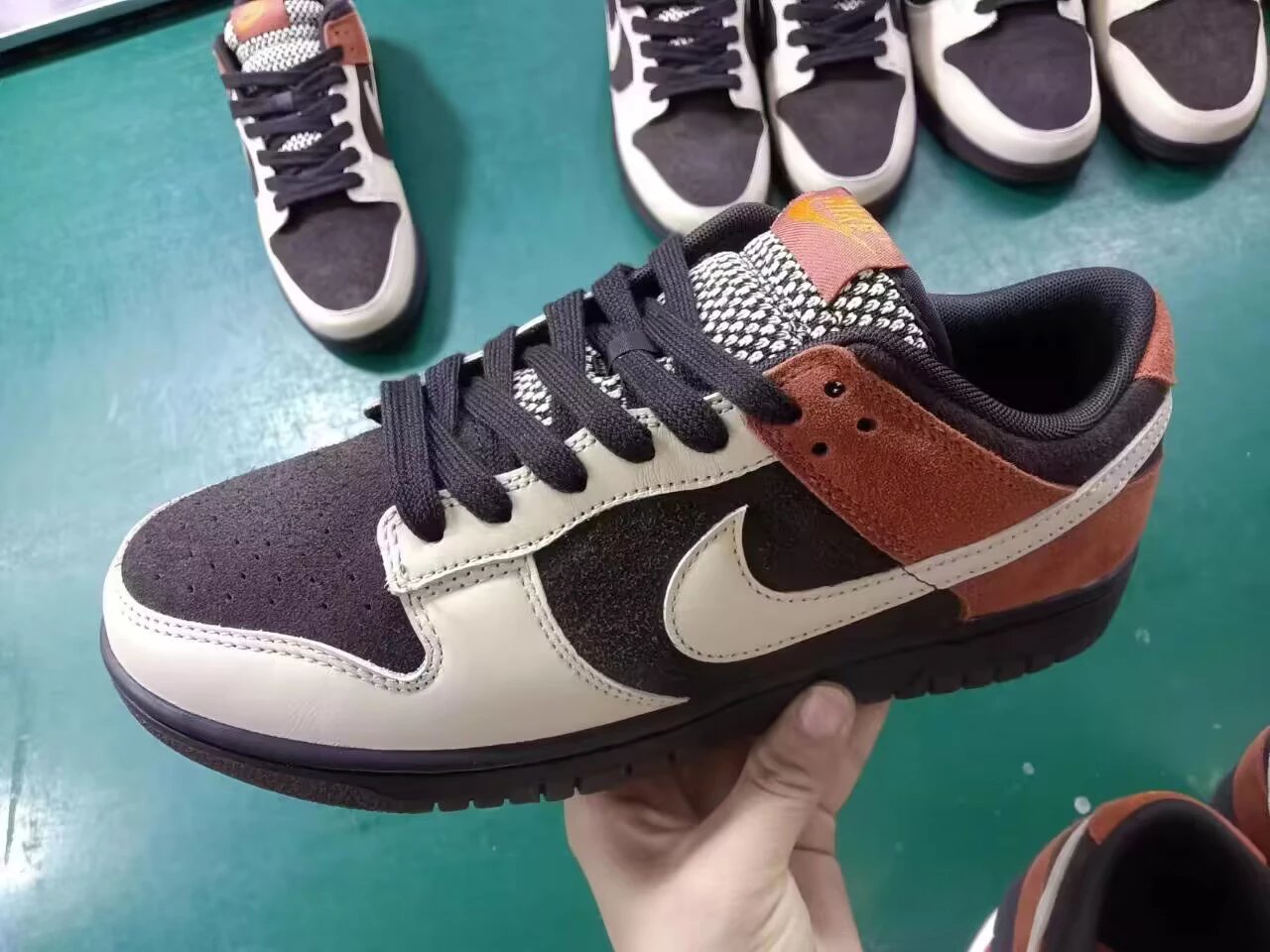 Top/S2 Dunk Brown Bear
