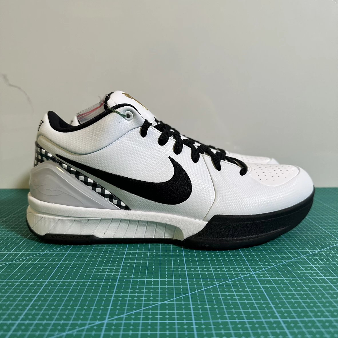 [S2 batch]Kobe 4 “Manbacita”Gigi FJ9363-100 40/48.5 002