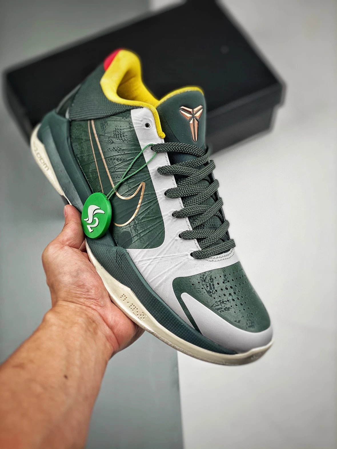 S2 Kobe5 gray green 002