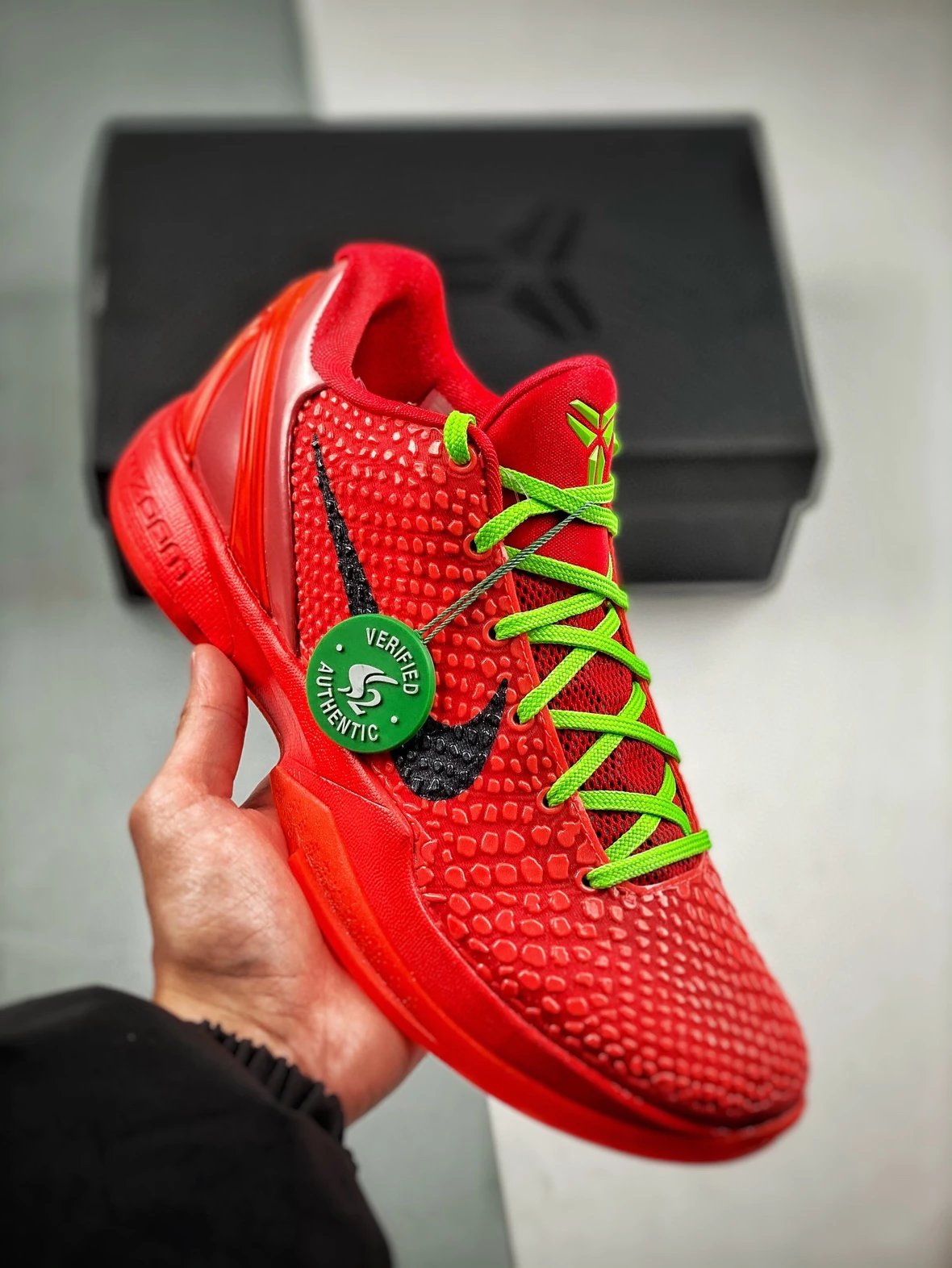 S2 Kobe6 Reversal Green Hornet 002