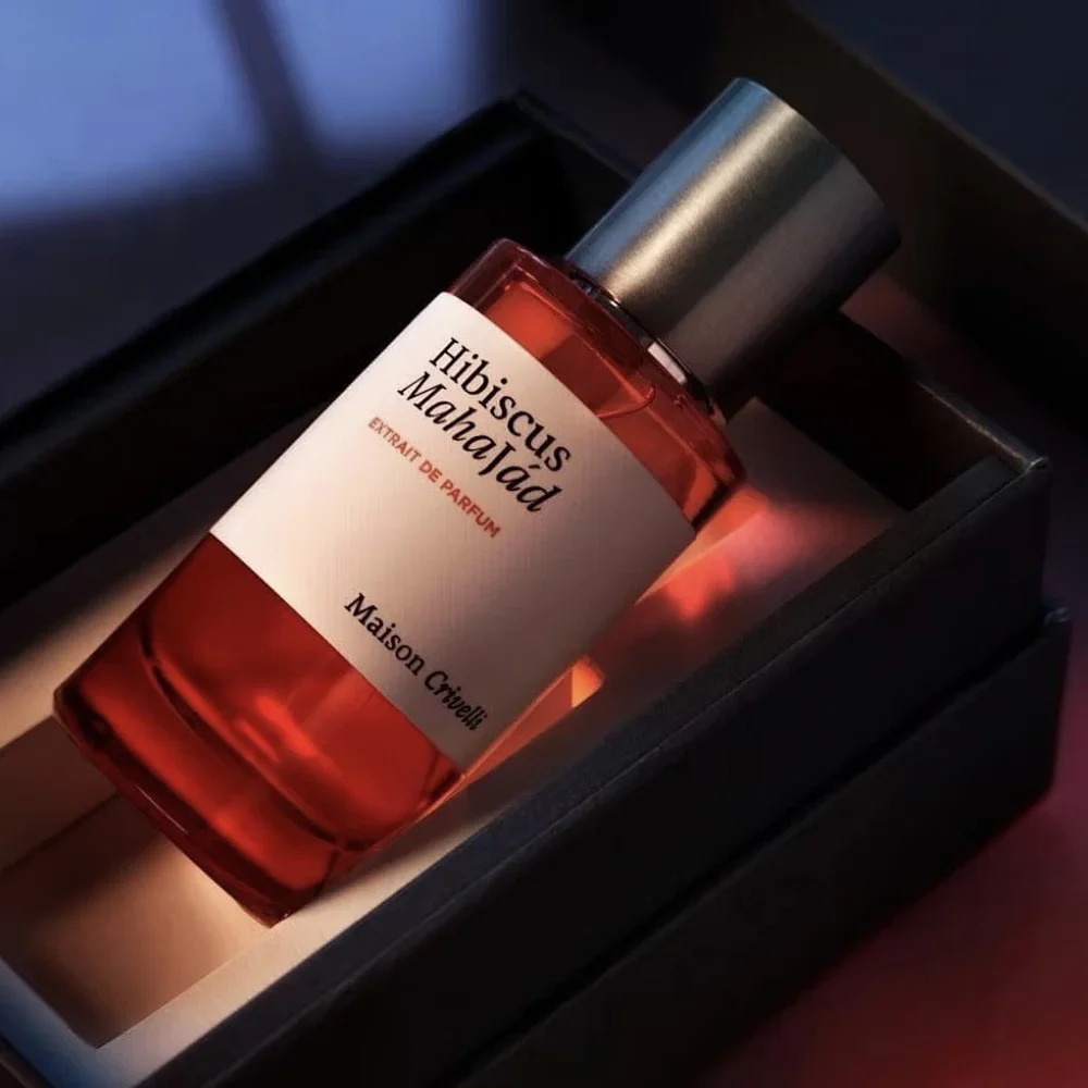 Maison Crivelli — a fragrance from the brand's Extrait de Parfum collection: Hibiscus Mahajád.