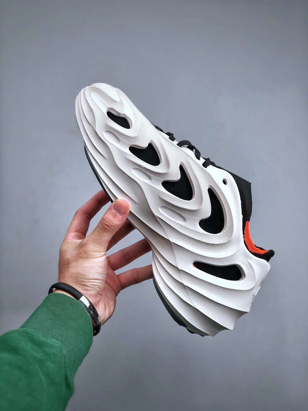 As Hole Sneakers 6
