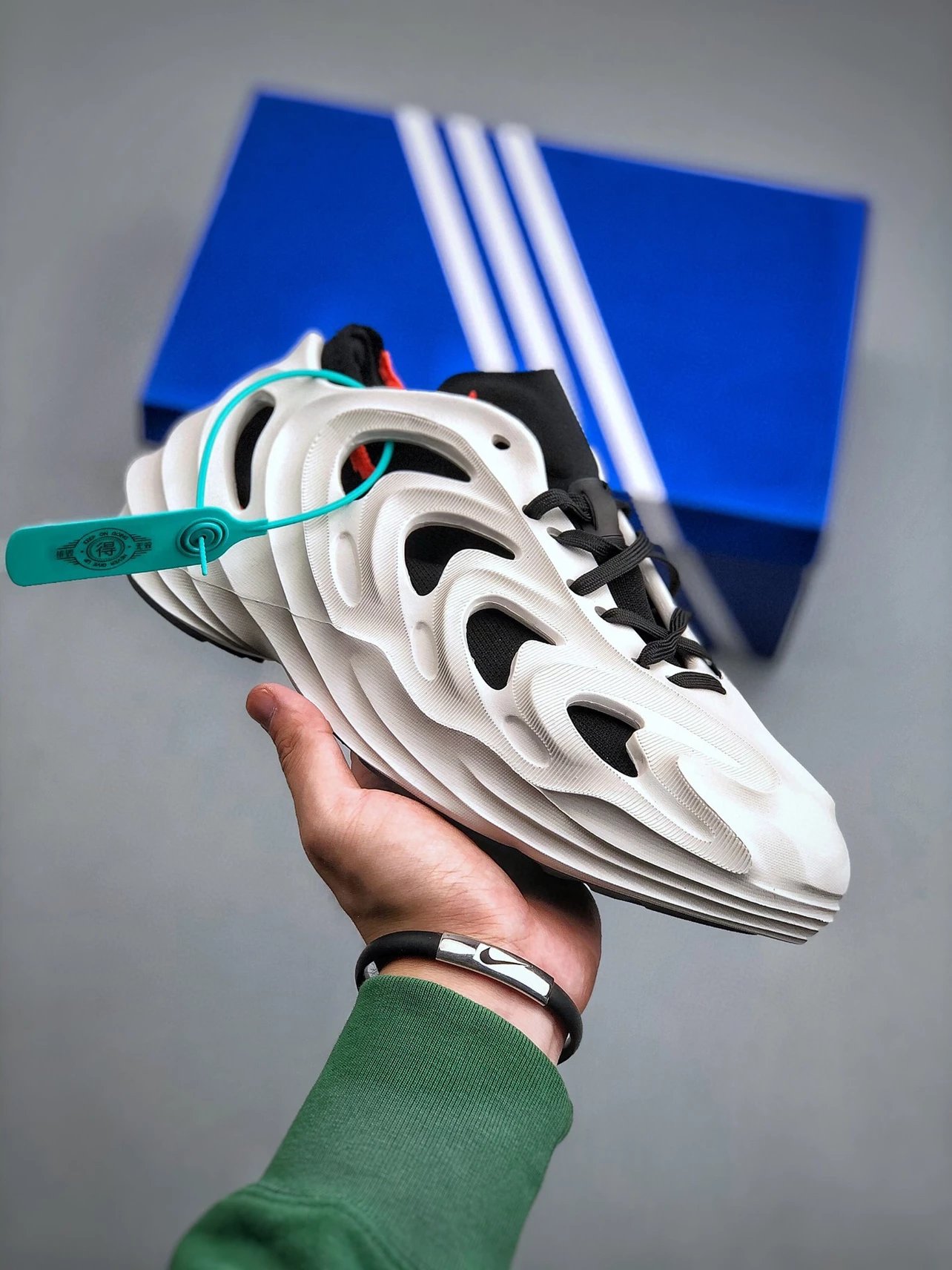 As Hole Sneakers 2