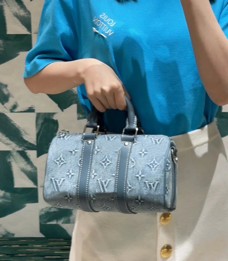 Travel bag from Yin Kuang's Shop