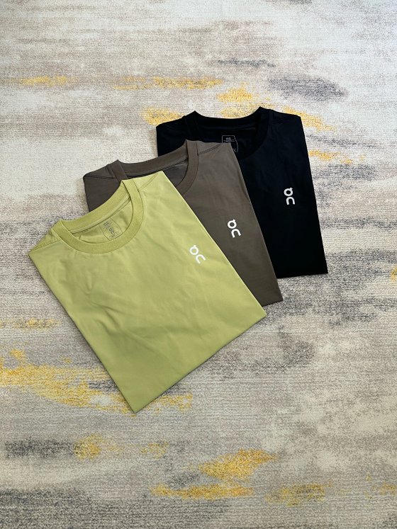On 2025 Spring/Summer New Arrival Moisture-Wicking Performance Tee with Toray Fabric, Ergonomic Cut, Train Series Casual Short-Sleeve T-Shirt