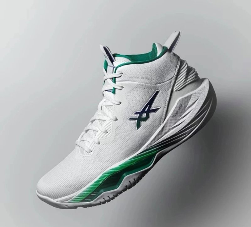 Asics Nova Surge