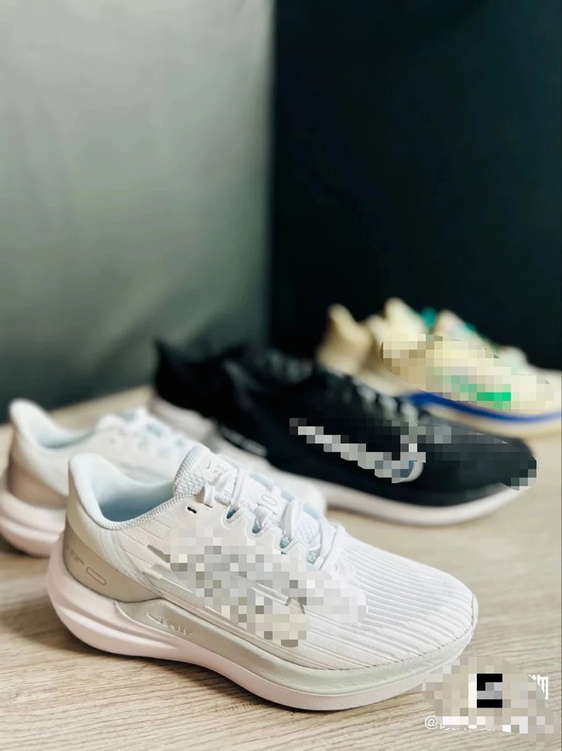 Zoom Winflo 9