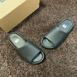 thumbnail for GX/GREEN X SLIDE SLIPPERS UP TO 50 SIZE Remarks