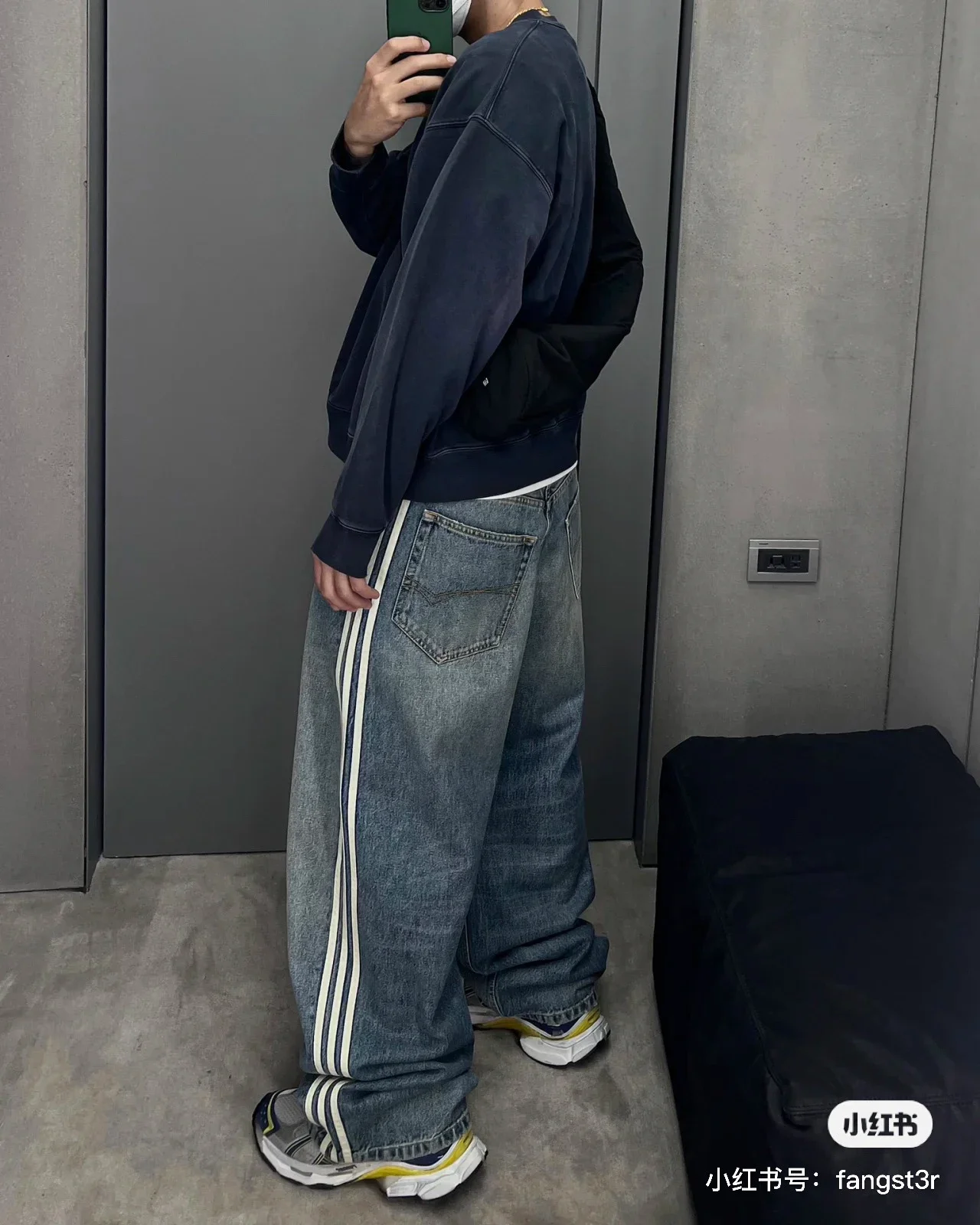Off-White ロゴバンドパンツ 大人気 数量限定 ブラック ライトオン（レディース）（Right-on） 【BACK NUMBER】ベルト