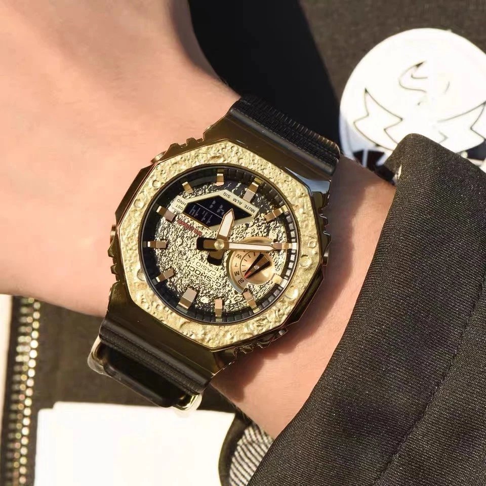 卡西欧G-SHOCK月背联名款金属八角橡树限量防水手表GM-2100MG-1A