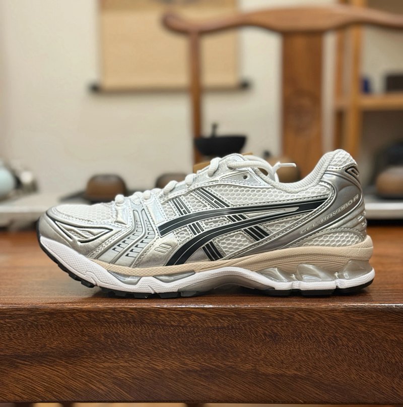 As5